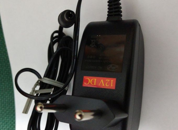 Imagem #1 de Fonte 12V 1.5A conector P4 (Série Extreme)